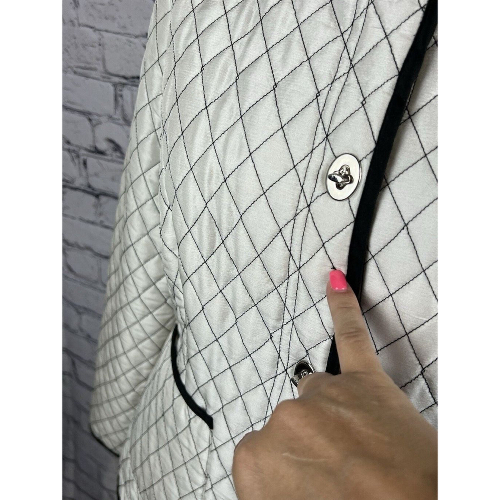 JW Junction West Quilted Jacket Womens Medium White Black Stitching Silk GUC - Picture 7 of 16